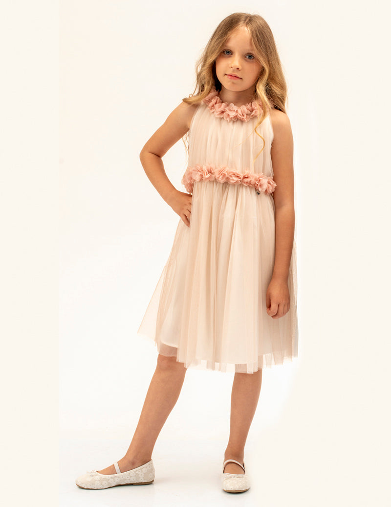 Abito elegante con fiori e tulle