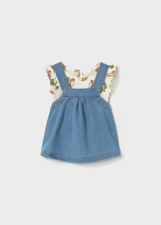 Salopette con t shirt