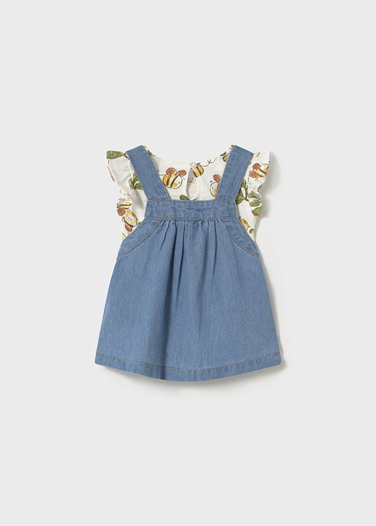 Salopette con t shirt
