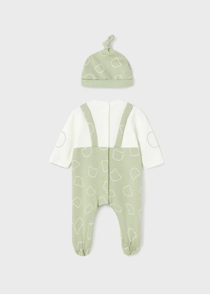 tutina intera con cappellino